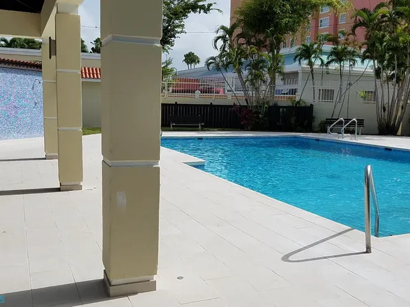 5890 Tartak St #6, Carolina, PR 00979