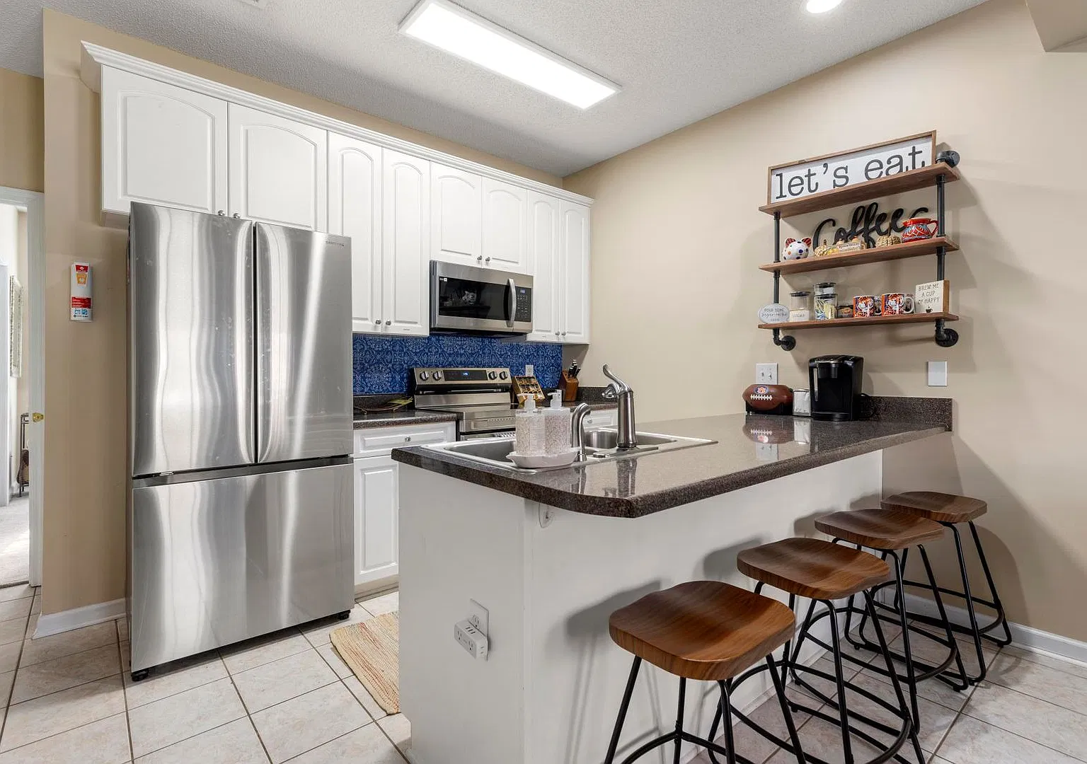 Victory Condominiums — Photo 3