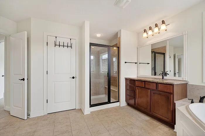 4161 Kattman Ct — Photo 19