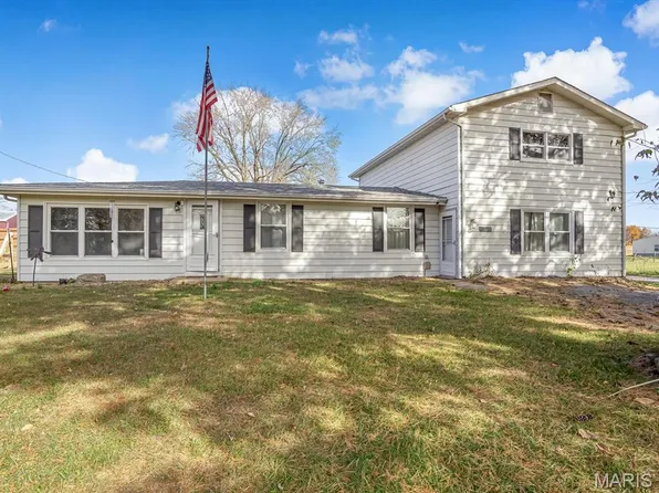 7057 State Route 156, Waterloo, IL 62298