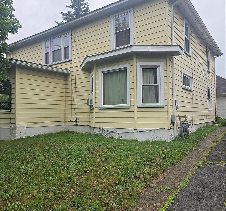 2nd image of 350 E Center St