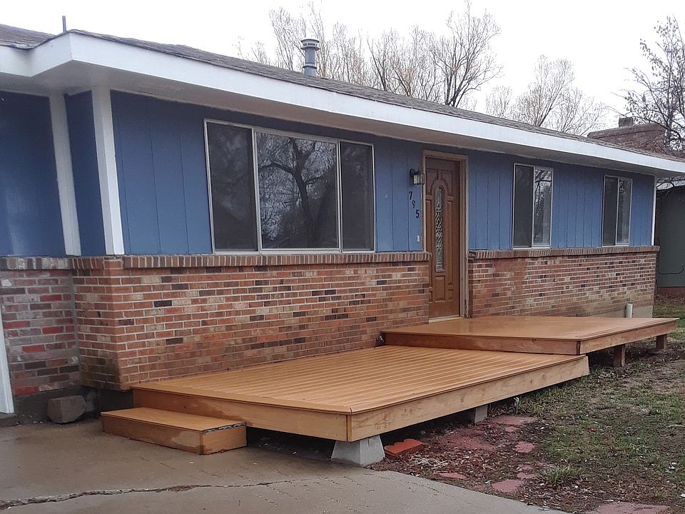 2nd image of 795 Washington St
