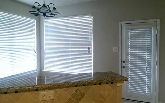4th image of 3332 Cool Springs Cir