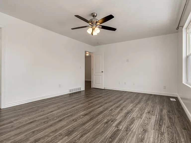 33 N Cameron St — Photo 14