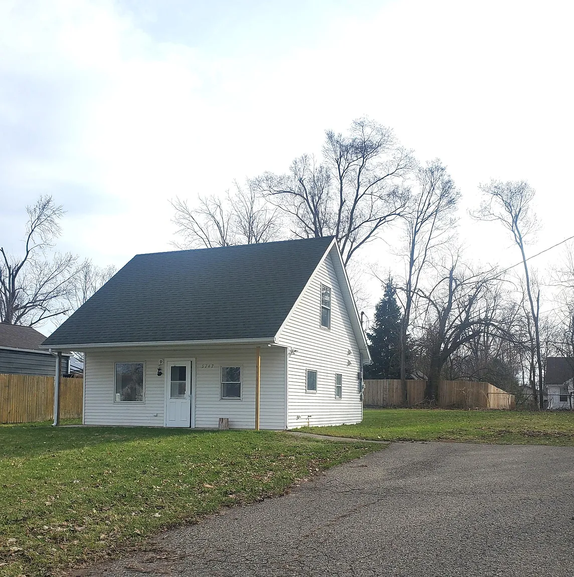5747 Utah Ave photo 1