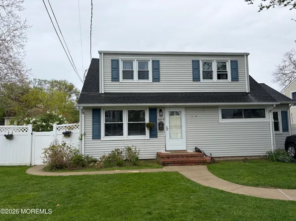 907 Woodcrest Drive, Spring Lake Heights, NJ 07762