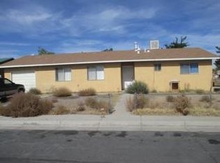 5721 Giomi Pl NW, Albuquerque, NM 87105