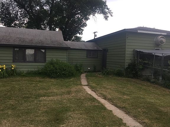 5th image of 132 2nd Ave S