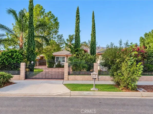 27150 Cypress Ave, Highland, CA 92346