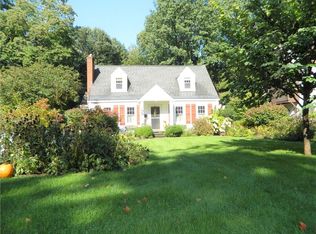 144 Collingsworth Dr, Rochester, NY 14625