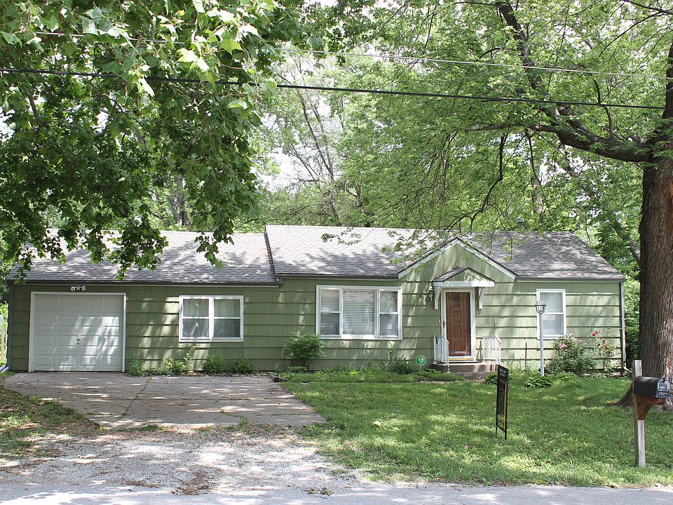 1st image of 3029 N 78th St