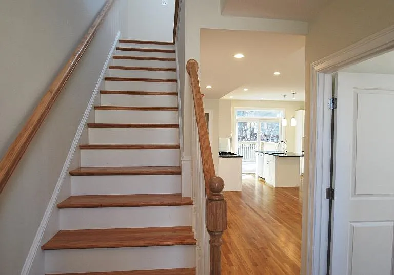 145 Marcella St #2 — Photo 5