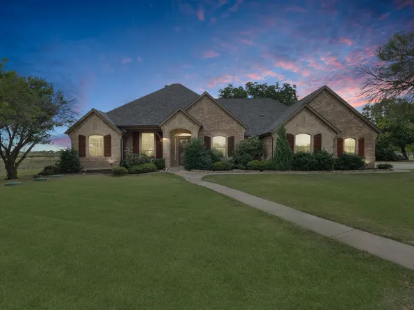 1341 Maxwell Rd, Haslet, TX 76052