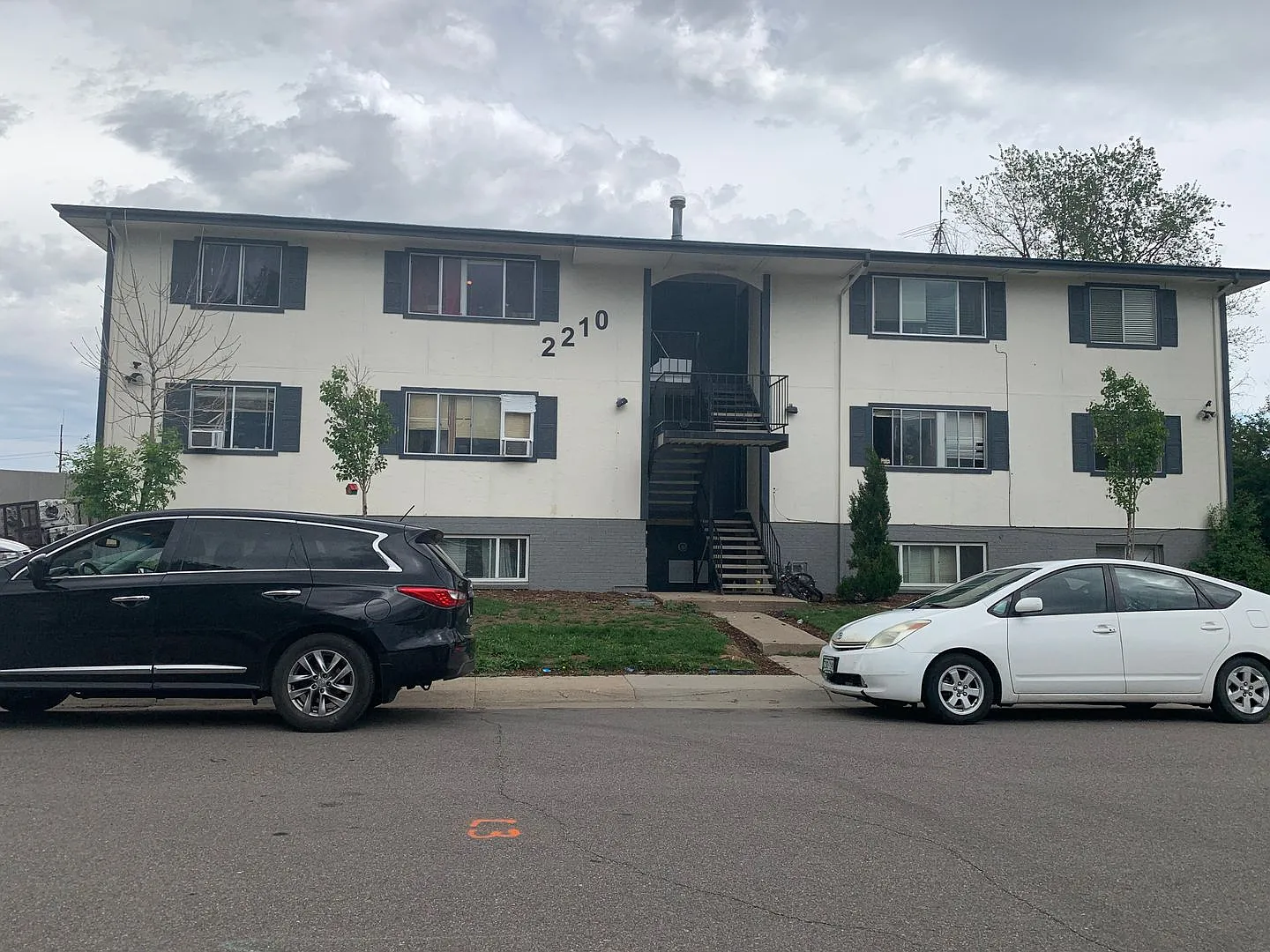 2210 S. Dexter St — Photo 1