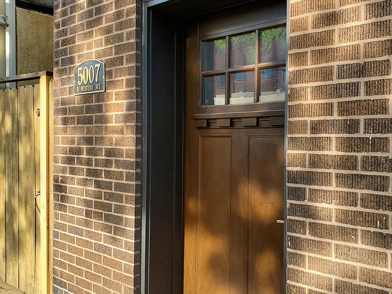 5007 N Western Ave #1 — Photo 17