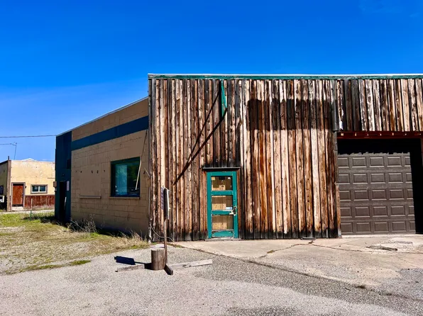 218 Center Ave, Northport, WA 99157