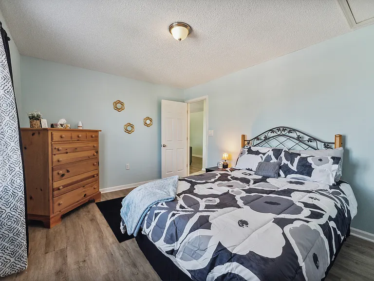 407 23rd Ave N #305 — Photo 9