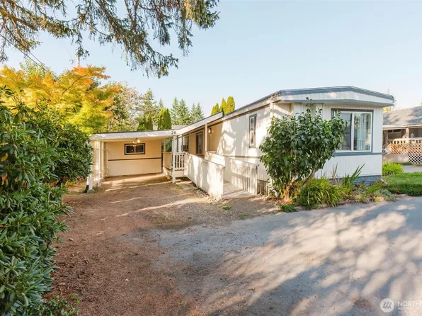 512 SW Berry Lake Road #24, Port Orchard, WA 98367