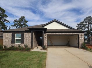 989 Garden Path Dr, Willis, TX 77378