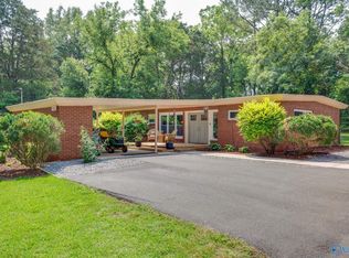 916 Dellwood Rd SE, Huntsville, AL 35802