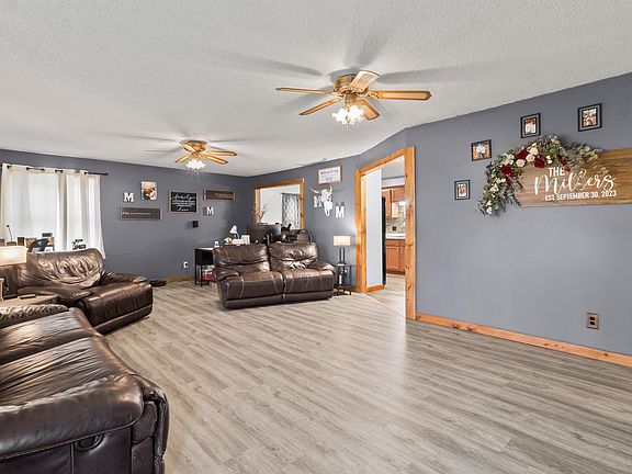 3rd image of 3231 S Koldyke Dr