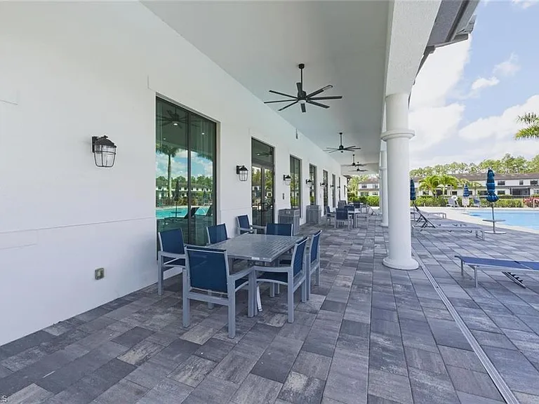 7345 Rockefeller Dr — Photo 37