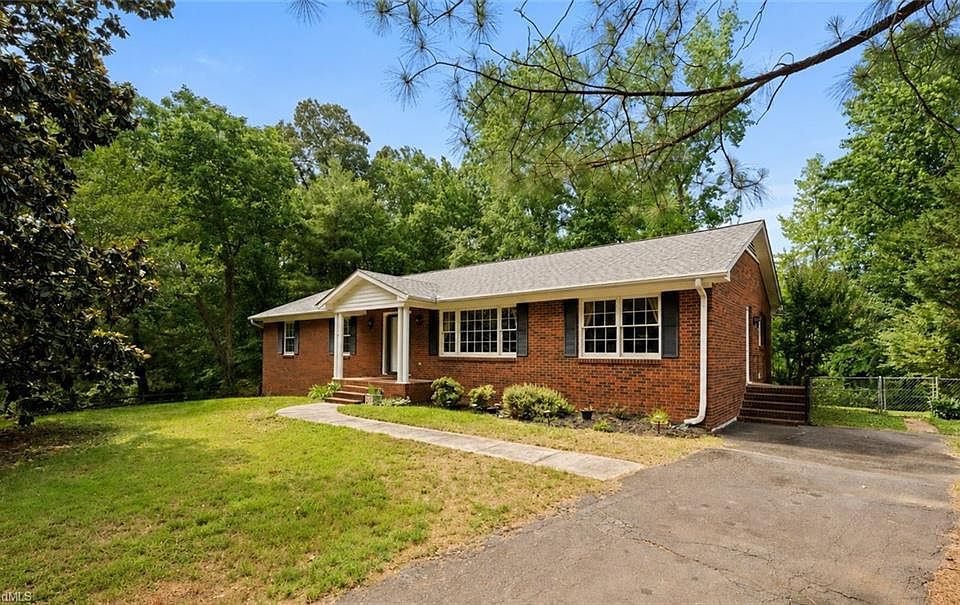 1st image of 4095 Havenwood Dr