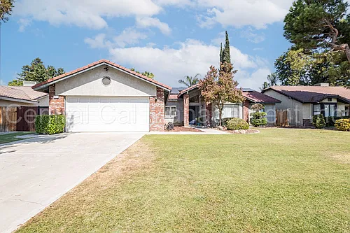 9408 Bracken Oak Way Photo 1