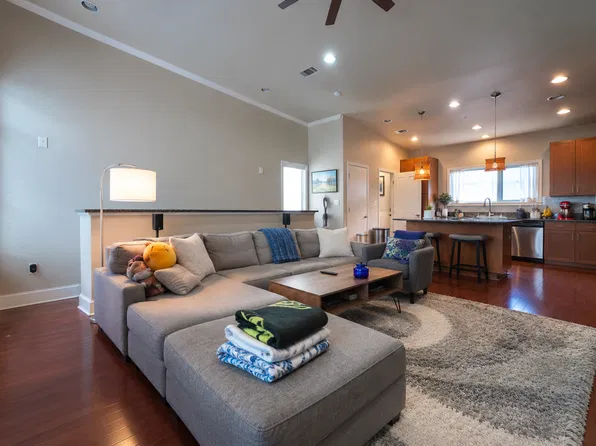 1702 S Lamar Blvd Unit 24, Austin, TX 78704