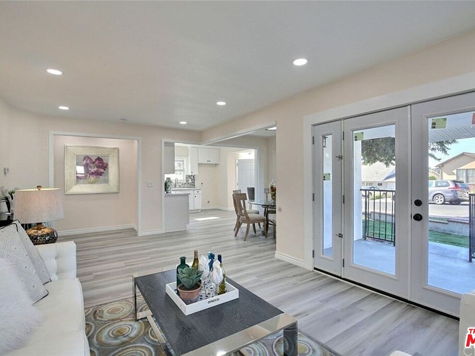 1st image of 4014 Verdugo View Dr