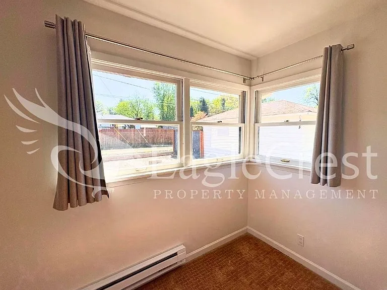 1339 Modoc St — Photo 37