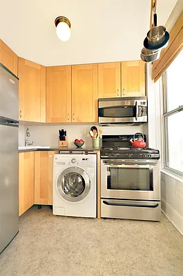 Sold by Corcoran | media 13