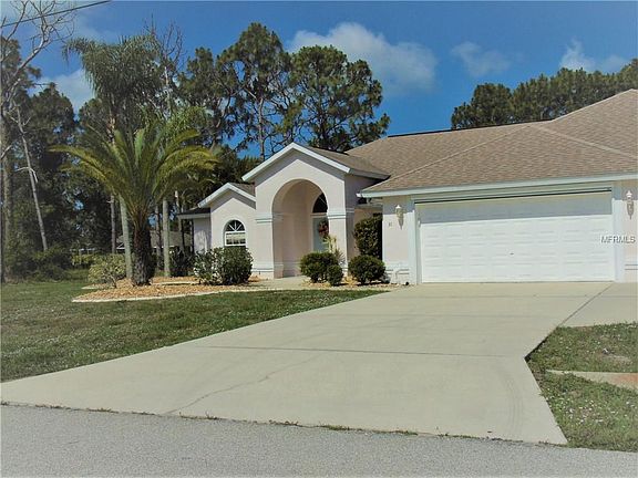 2nd image of 31 Broadmoor Ln