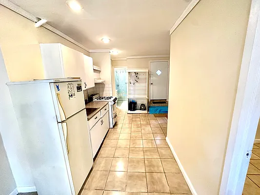 Rented by Sterling Realty Solution Inc | media 2
