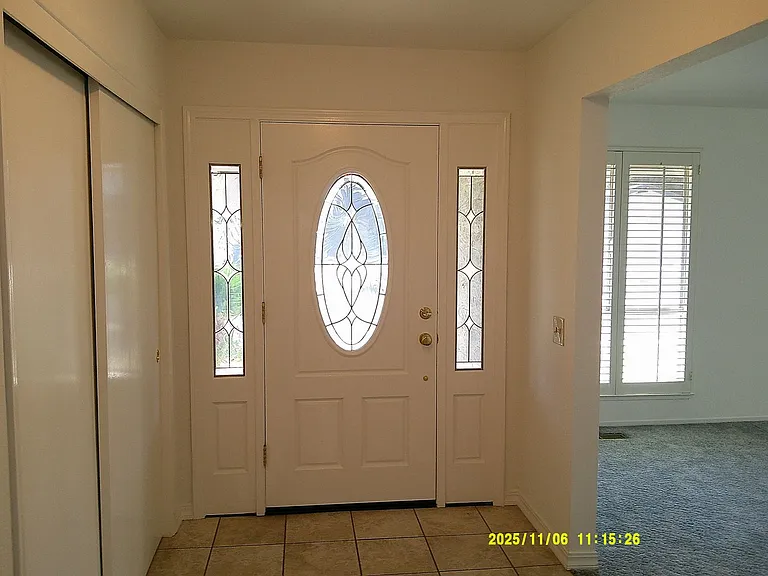 390 S Almond St — Photo 6