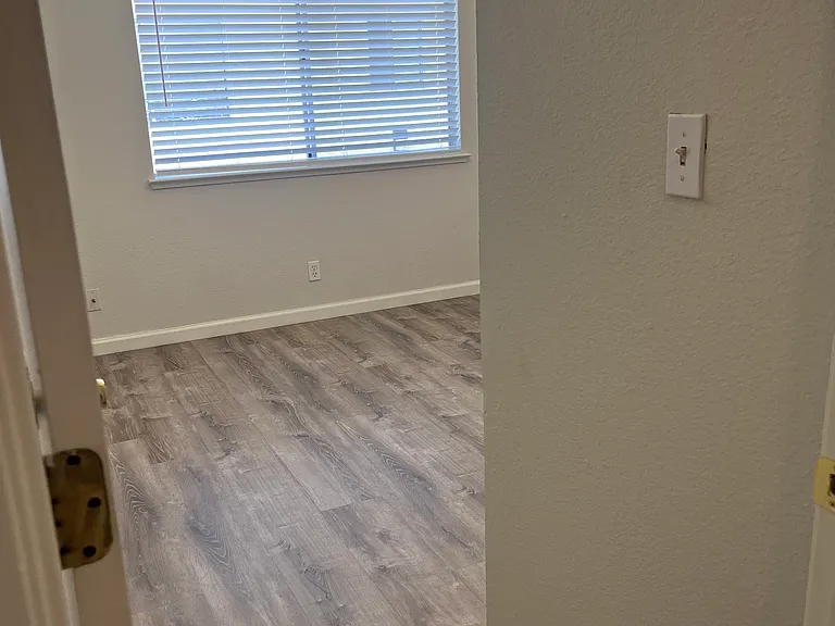 2939 Monte Diablo Ave #2 — Photo 3