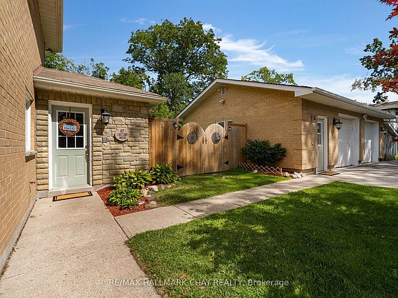 3rd image of 47 Lakeside Dr