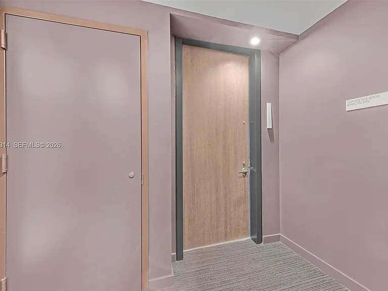 88 SW 7th St #3806 — Photo 16