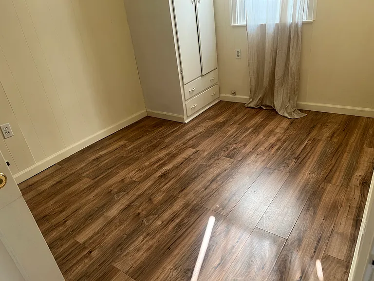 2230 Q St #B — Photo 3