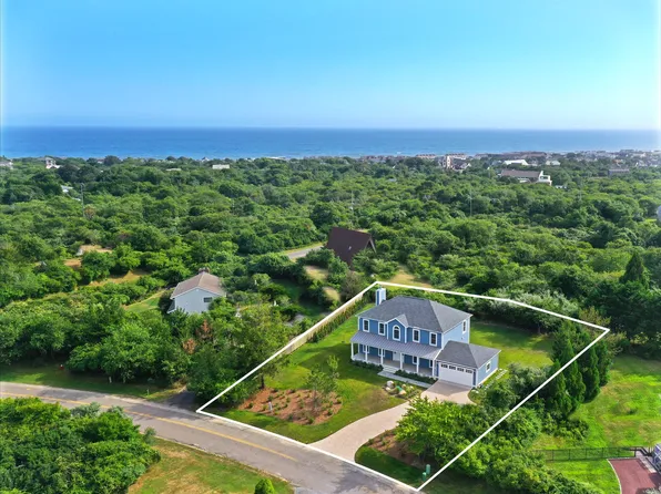 117 S Forest St, Montauk, NY 11954