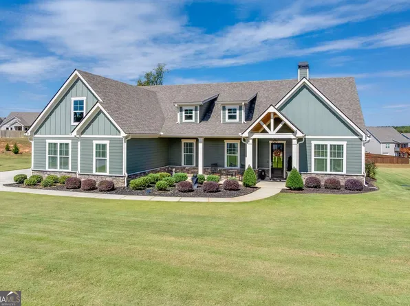 157 Peachwood Ln, Homer, GA 30547