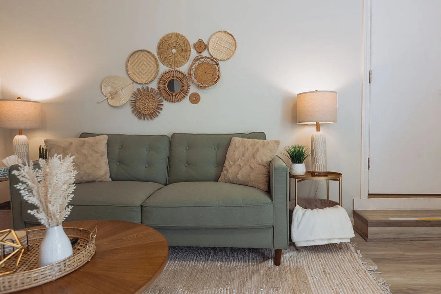1 bed, 1.0 bath, 592 sqft, $1,938 — Photo 4
