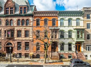 31 2nd St, Troy, NY 12180