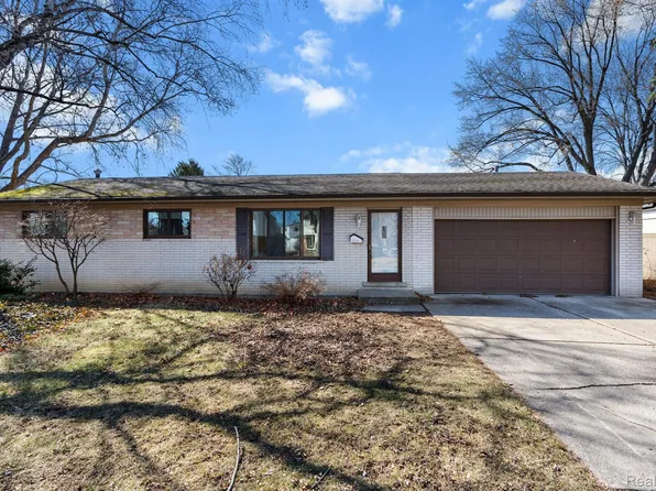 12146 Monsbrook Dr, Sterling Heights, MI 48312
