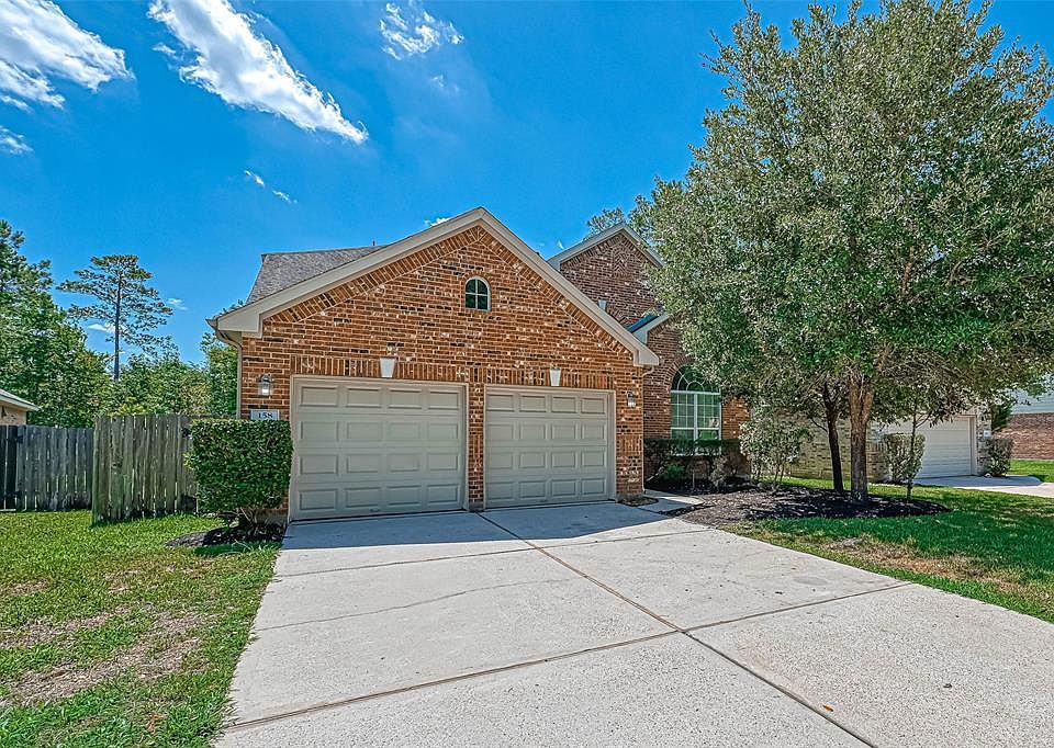 1st image of 158 E Spindle Tree Cir