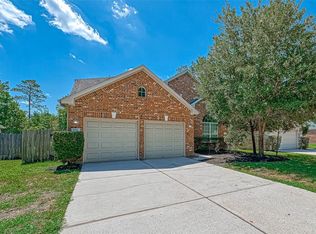158 E Spindle Tree Cir, The Woodlands, TX 77382