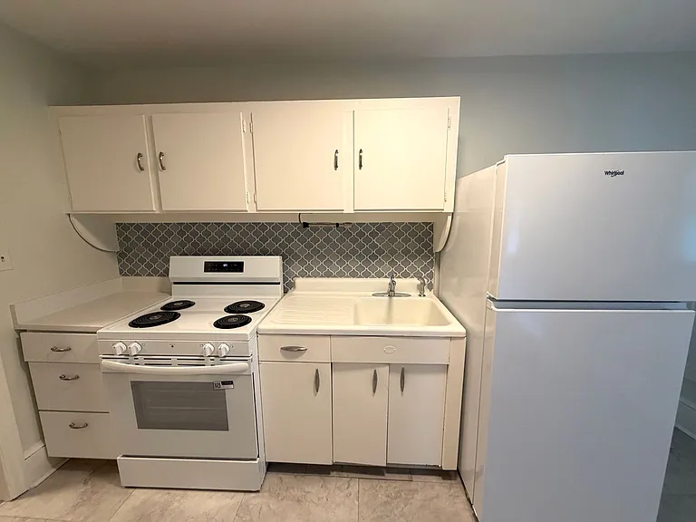 19 Murdock Ave #4 — Photo 8
