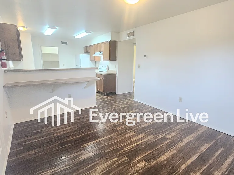 4109 Lew Wallace Dr — Photo 7