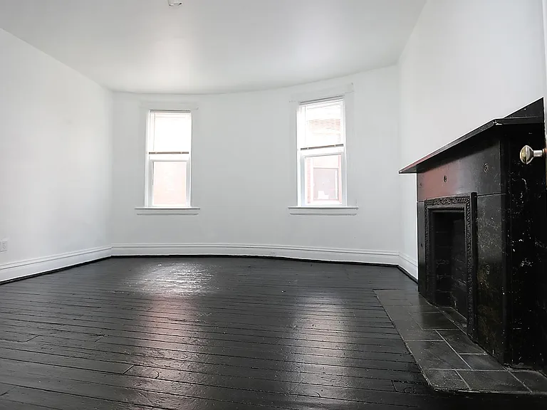 714 Filbert St #2 — Photo 6
