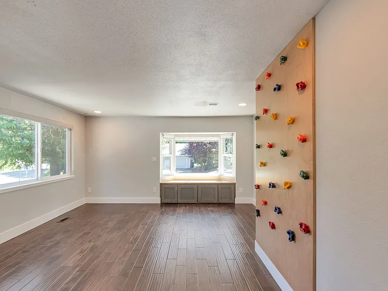 22826 NE 21st Pl — Photo 19